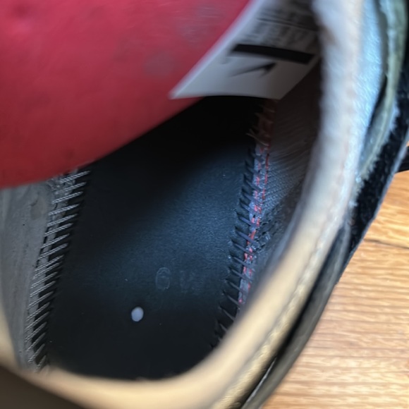 Nike Zoom, GUC, size 6W. - Picture 6 of 7